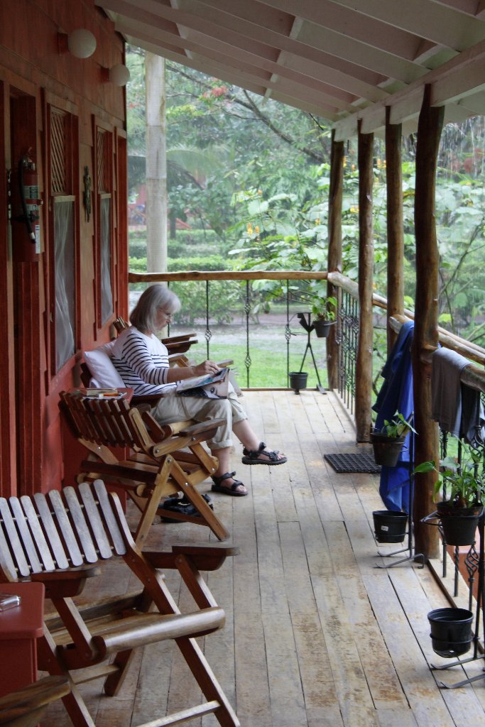 14-Reading on the balcony, rain, rain......jpg - Reading on the balcony, rain, rain.....